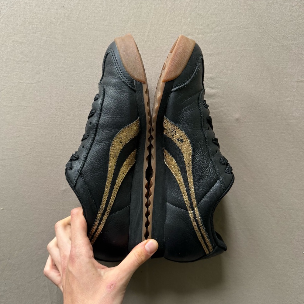 Puma Roma Classic Gum Sneakers - Picture 3 of 9